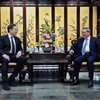 Ілон Маск у Китаї домовився про співпрацю з Baidu - Bloomberg