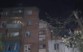 Зруйновано будинок, є жертви та десятки поранених: як виглядає Харків після обстрілу С-300