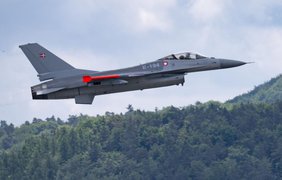 Перші надані Україні F-16 будуть захищати Харків, - The Guardian